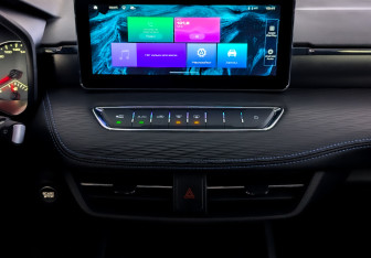 Подержанный автомобиль Haval Jolion 2023 года (15 фото)