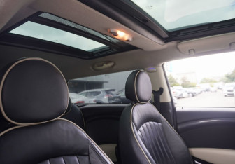 Подержанный автомобиль MINI Clubman Hatchback 2014 года (12 фото)