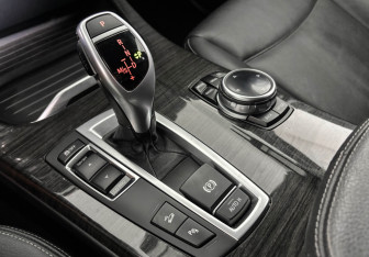 Подержанный автомобиль BMW X4 2014 года (16 фото)