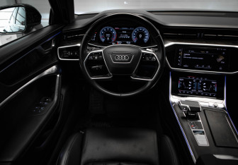 Подержанный автомобиль Audi A6 Sedan 2018 года (54 фото)