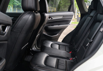 Подержанный автомобиль Mazda CX-5 2021 года (8 фото)