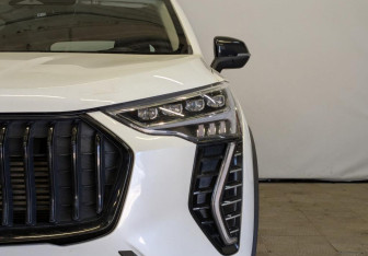 Подержанный автомобиль Haval Jolion 2024 года (17 фото)
