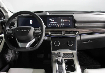 Подержанный автомобиль Exeed VX 2022 года (7 фото)