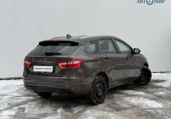 Подержанный автомобиль LADA (ВАЗ) Vesta Wagon 2019 года (5 фото)