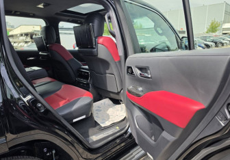 Новый Toyota Land Cruiser Suv 2025 (5 фото)