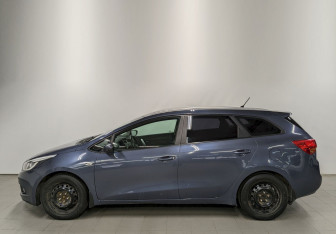 Подержанный автомобиль Kia Ceed Wagon 2013 года (8 фото)