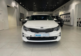 Подержанный автомобиль Kia Optima Sedan 2018 года (2 фото)
