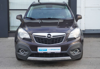 Подержанный автомобиль Opel Mokka 2013 года (2 фото)