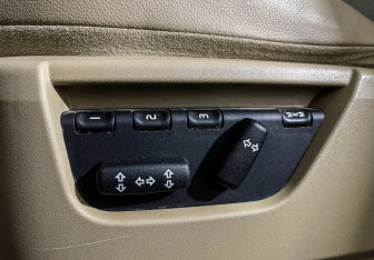 Подержанный автомобиль Land Rover Freelander 2008 года (14 фото)