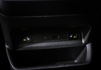 Подержанный автомобиль Geely Preface 2024 года (18 фото)