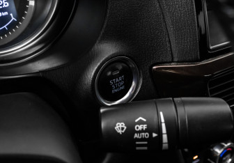 Подержанный автомобиль Mazda 6 Sedan 2014 года (19 фото)