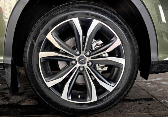 Подержанный автомобиль Lexus RX 2022 года (21 фото)