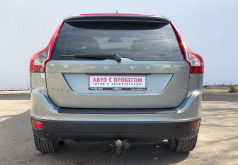 Подержанный автомобиль Volvo XC60 2009 года (6 фото)