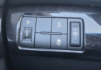 Подержанный автомобиль Kia Sorento 2014 года (16 фото)