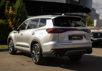 Подержанный автомобиль Chery Tiggo 8 Pro Max 2023 года (5 фото)