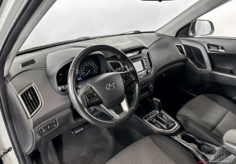 Подержанный автомобиль Hyundai Creta 2018 года (9 фото)