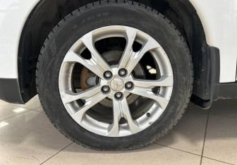 Подержанный автомобиль Mitsubishi Outlander 2013 года (8 фото)