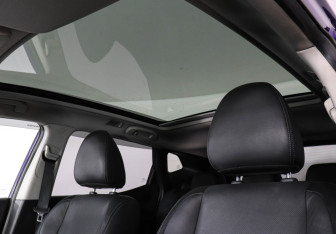 Подержанный автомобиль Nissan Qashqai 2018 года (15 фото)