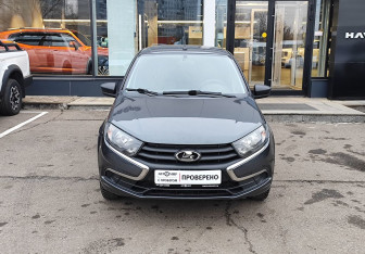 Подержанный автомобиль LADA (ВАЗ) Granta Hatchback 2018 года (2 фото)