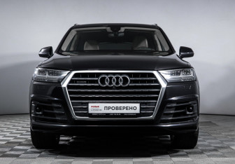 Подержанный автомобиль Audi Q7 2018 года (2 фото)