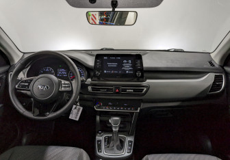 Подержанный автомобиль Kia Seltos 2021 года (22 фото)