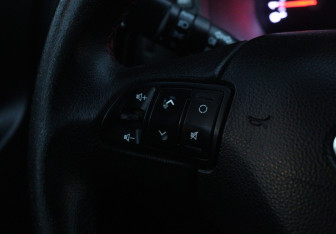 Подержанный автомобиль Kia Sportage 2011 года (19 фото)