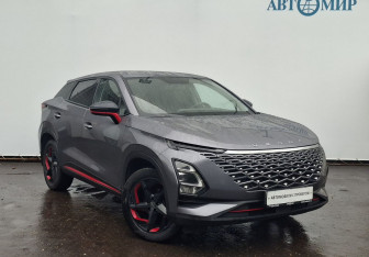 Подержанный автомобиль Omoda C5 2023 года (3 фото)