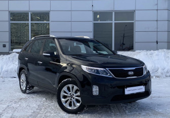 Подержанный автомобиль Kia Sorento 2019 года (3 фото)