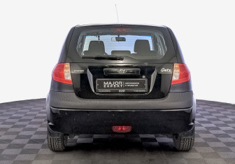 Подержанный автомобиль Hyundai Getz 2010 года (6 фото)