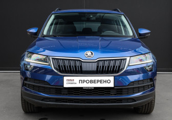 Подержанный автомобиль Skoda Karoq 2020 года (2 фото)