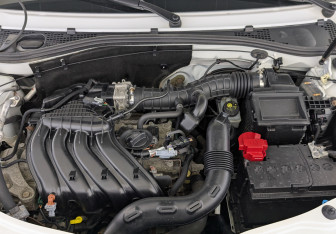 Подержанный автомобиль Nissan Terrano 2021 года (9 фото)