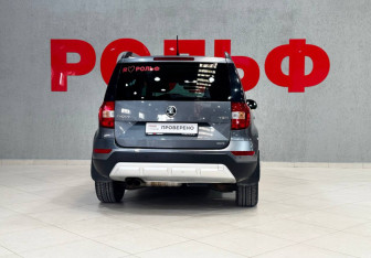 Подержанный автомобиль Skoda Yeti 2016 года (6 фото)