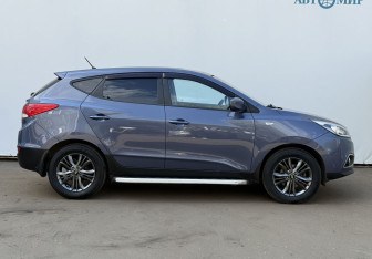 Подержанный автомобиль Hyundai ix35 2014 года (4 фото)