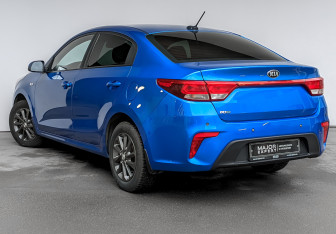 Подержанный автомобиль Kia Rio Sedan 2018 года (7 фото)