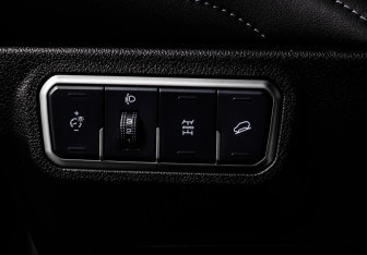 Подержанный автомобиль Haval F7 2021 года (19 фото)