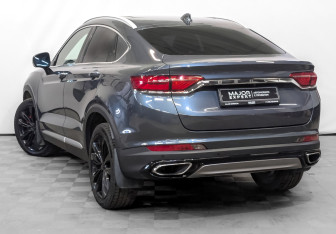 Подержанный автомобиль Geely Tugella 2021 года (7 фото)
