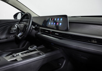 Подержанный автомобиль Chery Arrizo 8 2023 года (9 фото)