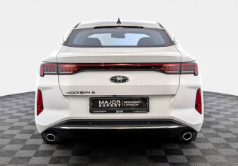 Новый Москвич 6 2025 (6 фото)