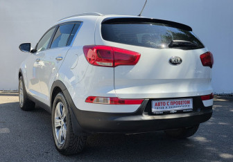 Подержанный автомобиль Kia Sportage 2014 года (7 фото)