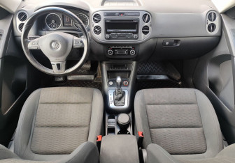 Подержанный автомобиль Volkswagen Tiguan 2013 года (10 фото)