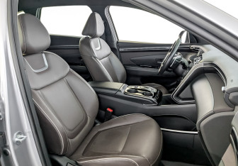 Подержанный автомобиль Hyundai Tucson 2022 года (23 фото)