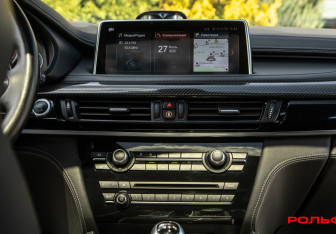 Подержанный автомобиль BMW X6 M 2019 года (12 фото)