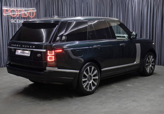 Подержанный автомобиль Land Rover Range Rover 2014 года (5 фото)
