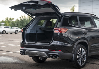 Подержанный автомобиль Chery Tiggo 8 Pro Max 2023 года (29 фото)