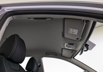 Подержанный автомобиль Geely Coolray 2023 года (23 фото)