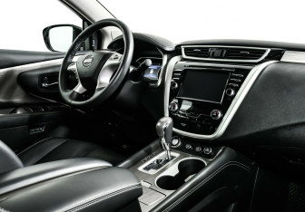 Подержанный автомобиль Nissan Murano Suv 2018 года (8 фото)