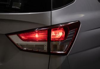 Подержанный автомобиль SsangYong Stavic 2013 года (23 фото)