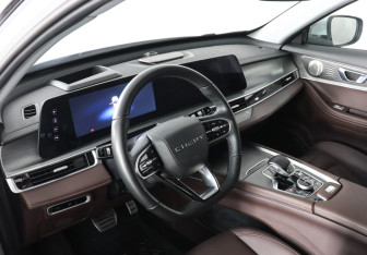 Подержанный автомобиль Chery Tiggo 8 Pro Max 2023 года (9 фото)