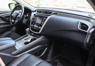 Подержанный автомобиль Nissan Murano Suv 2021 года (7 фото)
