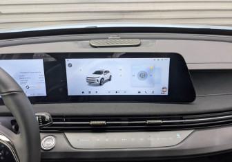 Подержанный автомобиль Exeed LX 2023 года (15 фото)